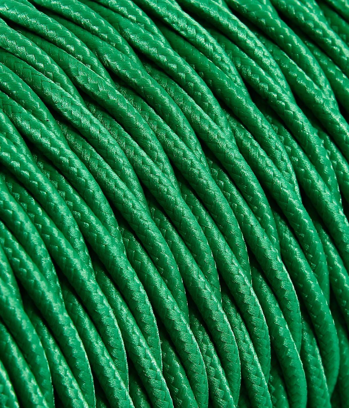 câbles tressés apparents
câbles électriques tressés apparents
câble électrique tissé
câbles tressés recouverts de tissu