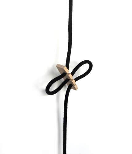 Peignes raccourcisseurs de câble en bois 2